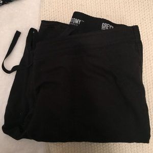 2 pairs greys anatomy large scrub bottoms